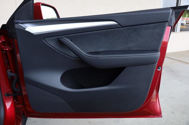 2024 Tesla Model Y Long Range - 23027870 - 24
