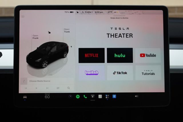 2024 Tesla Model Y Long Range - 23040932 - 44