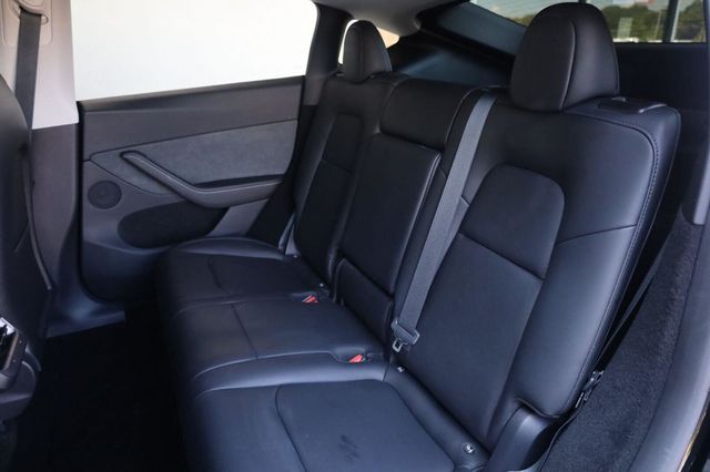 2024 Tesla Model Y Long Range - 23055967 - 16