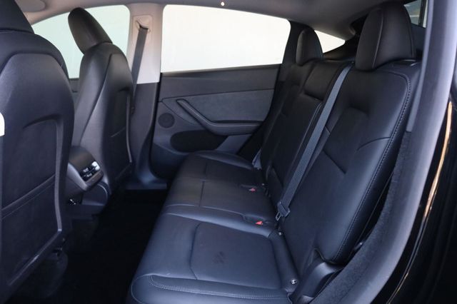 2024 Tesla Model Y Long Range - 23055967 - 17