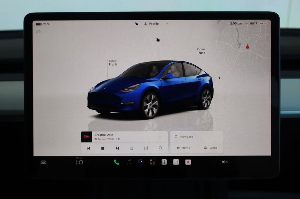 Tesla Model Y photo 37