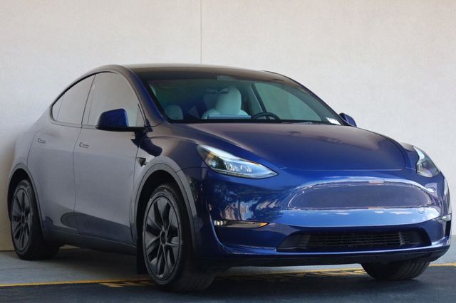 2024 Tesla Model Y Long Range - 23084811 - 6