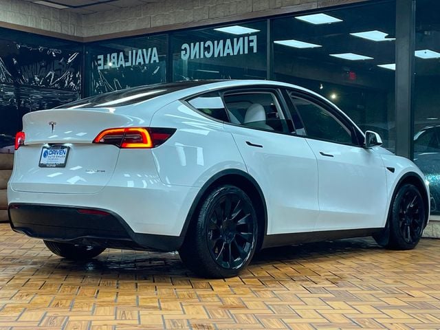 2024 Tesla Model Y Long Range AWD - 22969630 - 9