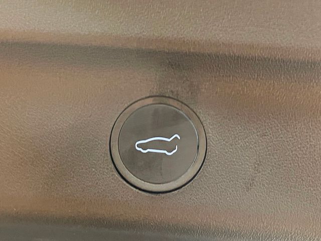 2024 Tesla Model Y Long Range AWD - 22969630 - 18