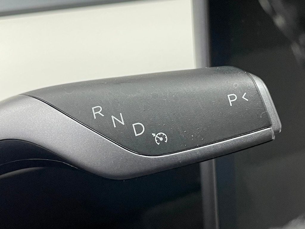 2024 Tesla Model Y Long Range AWD - 22969630 - 23