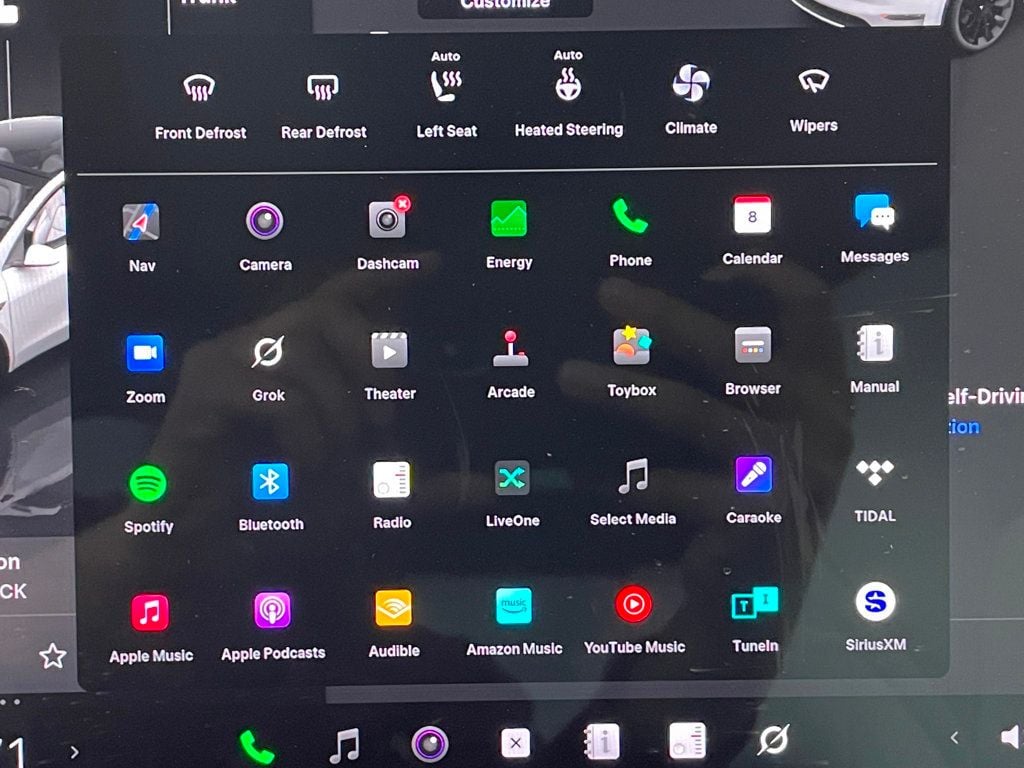 2024 Tesla Model Y Long Range AWD - 22969630 - 31