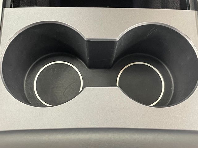 2024 Tesla Model Y Long Range AWD - 22969630 - 38