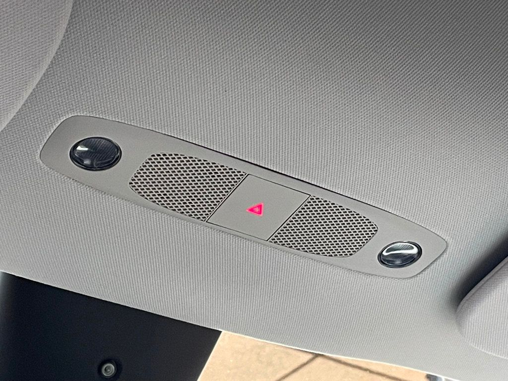 2024 Tesla Model Y Long Range AWD - 22969630 - 43