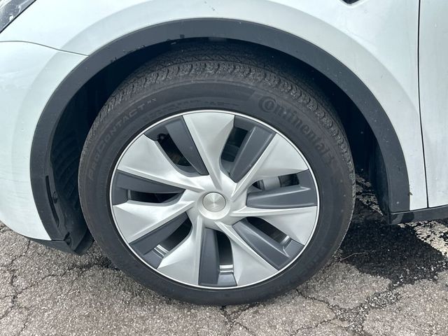 2024 Tesla Model Y Long Range AWD - 23003788 - 10