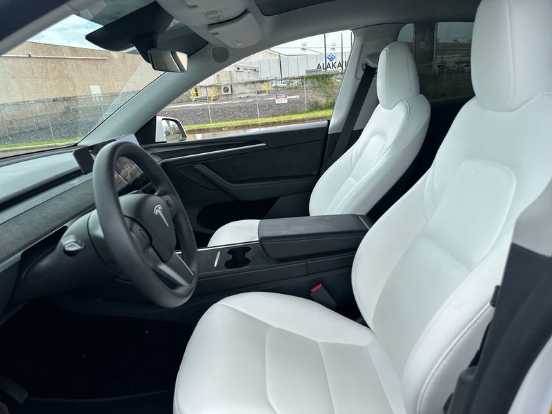 2024 Tesla Model Y Long Range AWD - 23003788 - 11