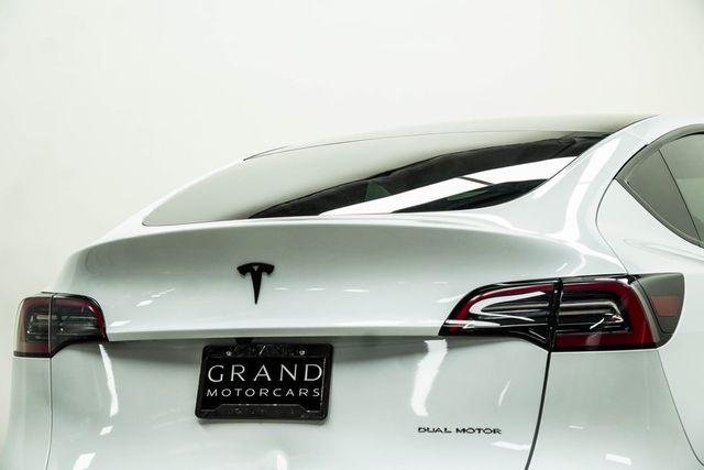 2024 Tesla Model Y Long Range AWD - 22978398 - 12