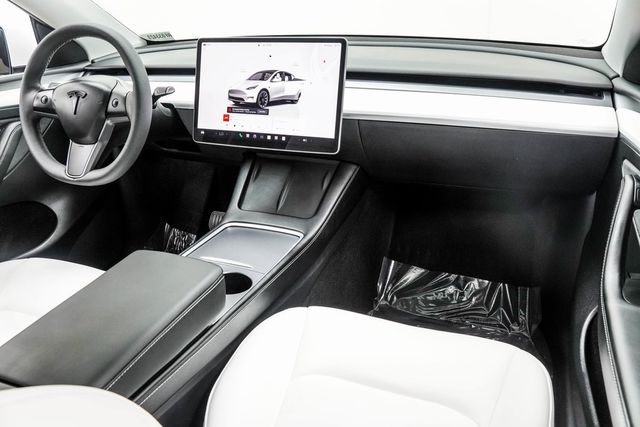 2024 Tesla Model Y Long Range AWD - 22978398 - 16