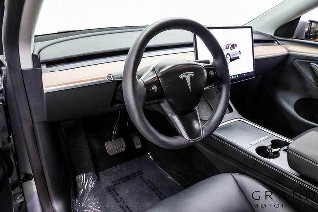 2024 Tesla Model Y Long Range AWD - 23046174 - 19