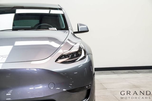 2024 Tesla Model Y Long Range AWD - 23046174 - 3