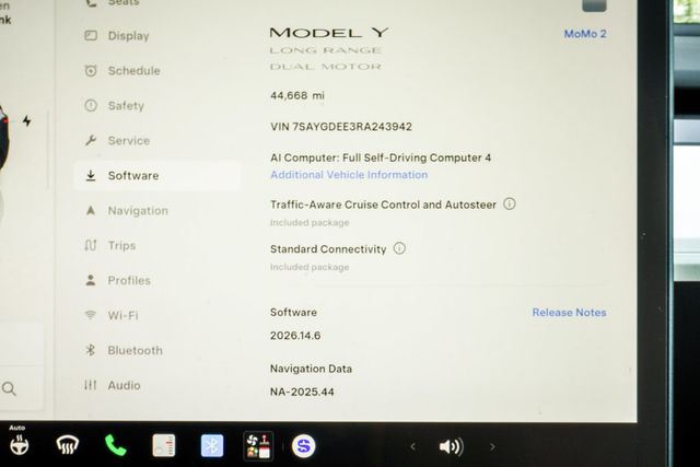 2024 Tesla Model Y Long Range AWD - 23094639 - 24