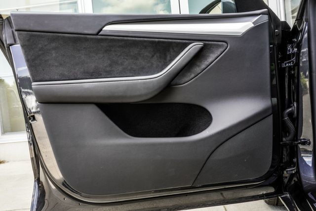2024 Tesla Model Y Long Range AWD - 23094639 - 30