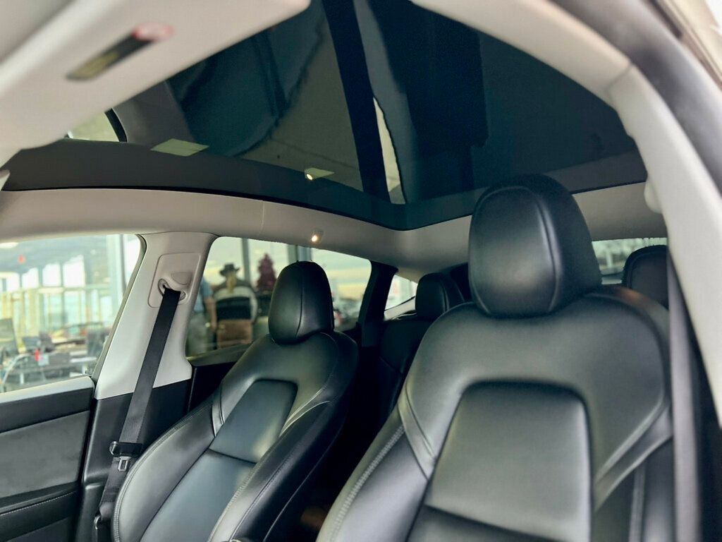2024 Tesla Model Y Long Range AWD - 22946943 - 28