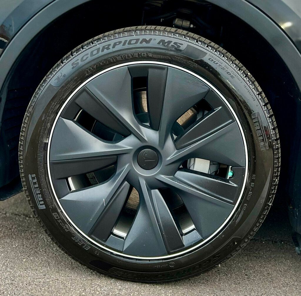 2024 Tesla Model Y Long Range AWD - 22946943 - 29