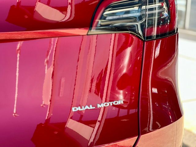 2024 Tesla Model Y Long Range AWD - 22998434 - 9