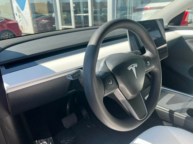 2024 Tesla Model Y Long Range AWD - 22998434 - 12