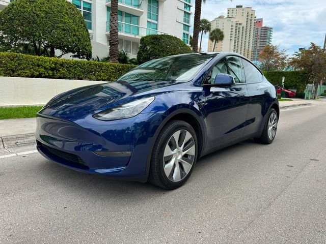2024 Tesla Model Y Long Range AWD - 23041570 - 3
