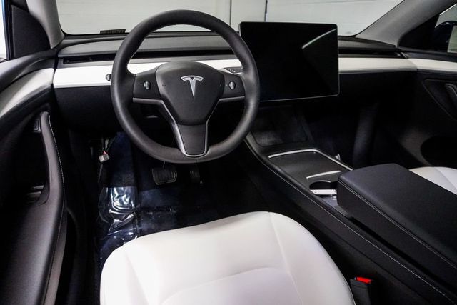 2024 Tesla Model Y Long Range AWD - 23024115 - 11