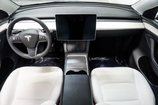 2024 Tesla Model Y Long Range AWD - 23095638 - 10