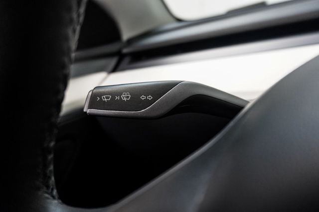 2024 Tesla Model Y Long Range AWD - 23095638 - 16