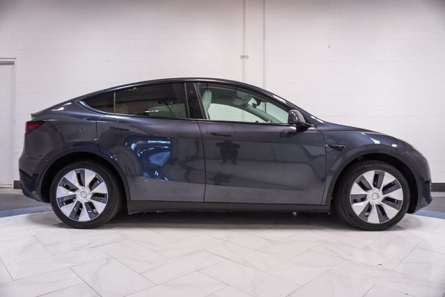 2024 Tesla Model Y Long Range AWD - 23095638 - 26