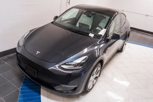 2024 Tesla Model Y Long Range AWD - 23095638 - 31
