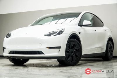 2024 Tesla Model Y - 7SAYGDEE2RA304603