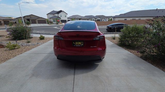2024 Tesla Model Y Long Range AWD - 23052148 - 6