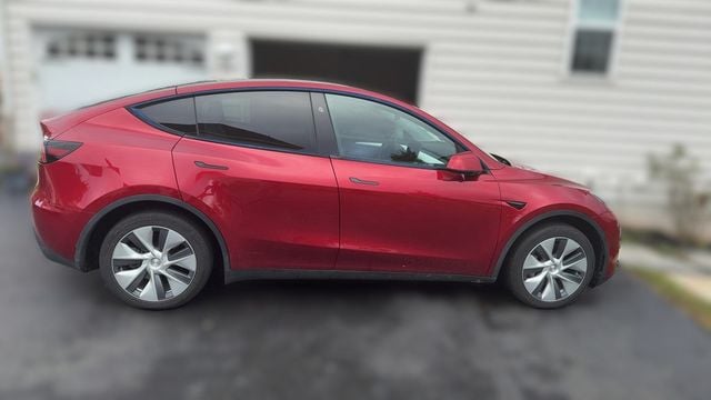 2024 Tesla Model Y Long Range AWD - 23090060 - 6