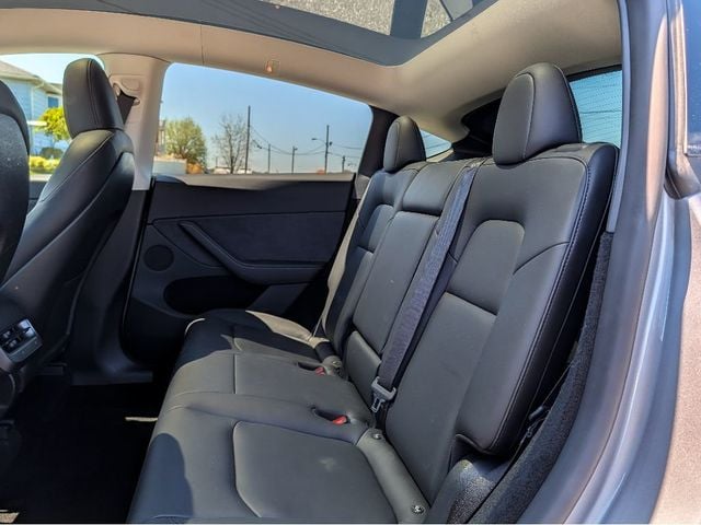 2024 Tesla Model Y Long Range AWD - 23008012 - 13