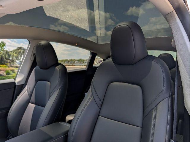 2024 Tesla Model Y Long Range AWD - 23023421 - 15