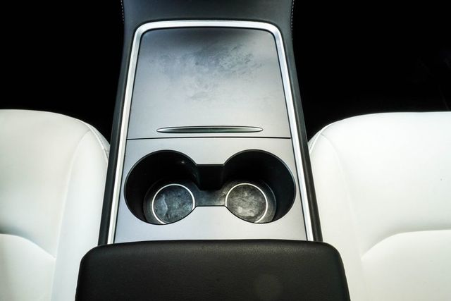 2024 Tesla Model Y Long Range AWD - 23055382 - 20
