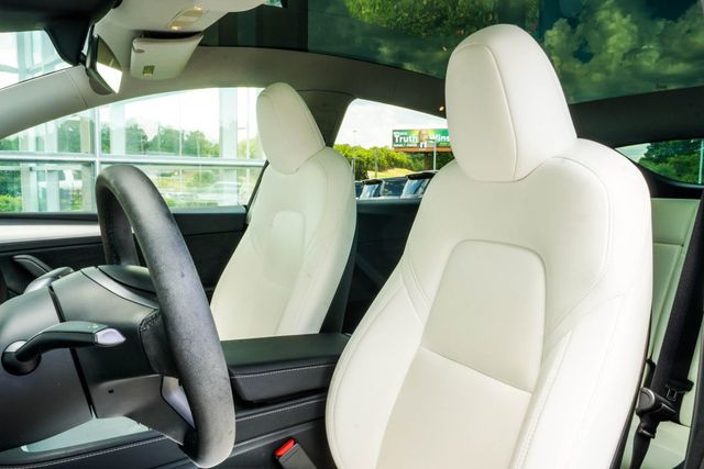 2024 Tesla Model Y Long Range AWD - 23055382 - 33