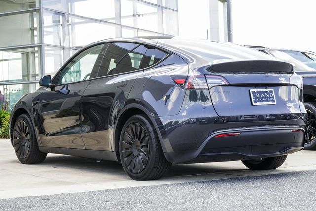 2024 Tesla Model Y Long Range AWD - 23059735 - 9
