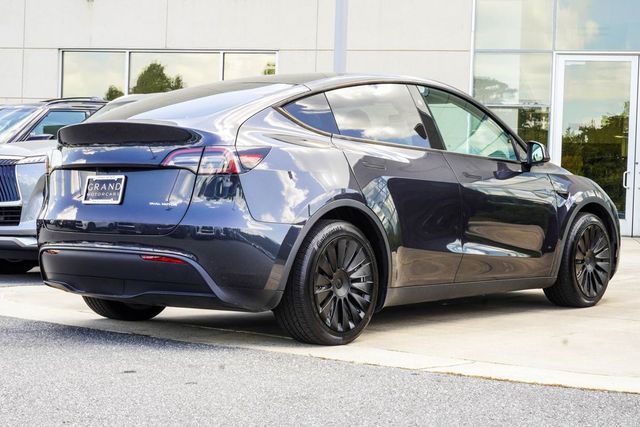 2024 Tesla Model Y Long Range AWD - 23059735 - 11
