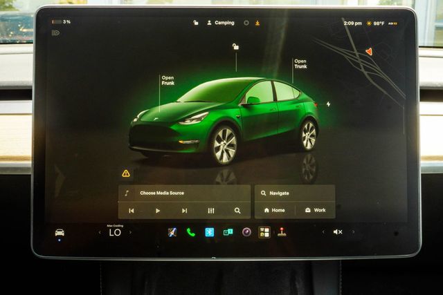 2024 Tesla Model Y Long Range AWD - 23059735 - 21