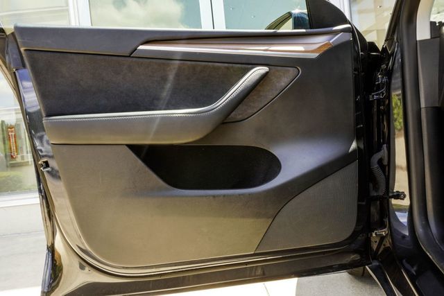2024 Tesla Model Y Long Range AWD - 23059735 - 28