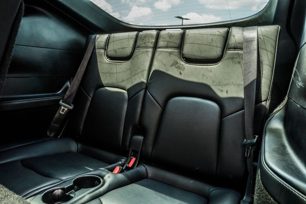 Tesla Model Y photo 34