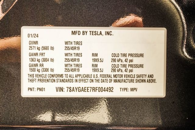 2024 Tesla Model Y Long Range AWD - 23059735 - 34