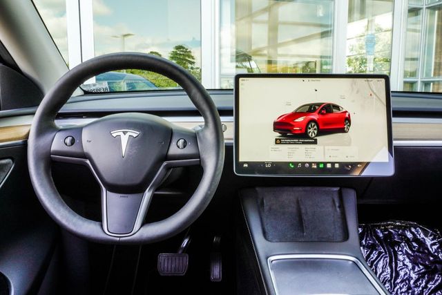 2024 Tesla Model Y Long Range AWD - 23059753 - 15