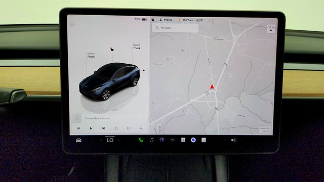 2024 Tesla Model Y Long Range AWD - 23041967 - 18