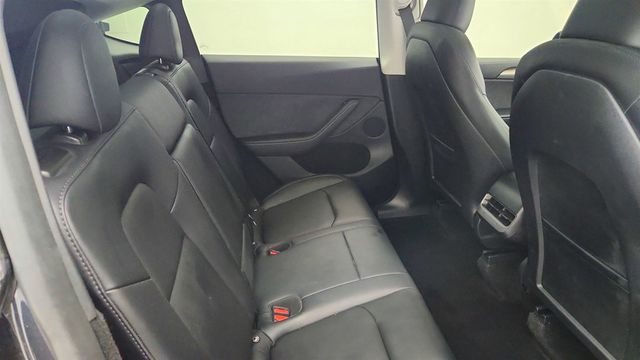 2024 Tesla Model Y Long Range AWD - 23041967 - 23