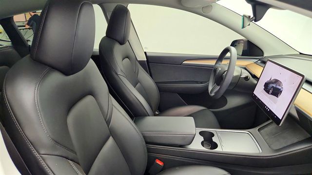 2024 Tesla Model Y Long Range AWD - 23041967 - 24