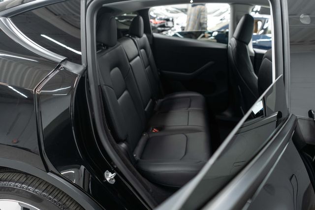 2024 Tesla Model Y Long Range AWD - 23004689 - 11