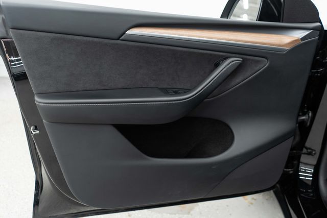 2024 Tesla Model Y Long Range AWD - 23004689 - 14