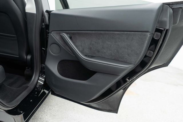 2024 Tesla Model Y Long Range AWD - 23004689 - 23